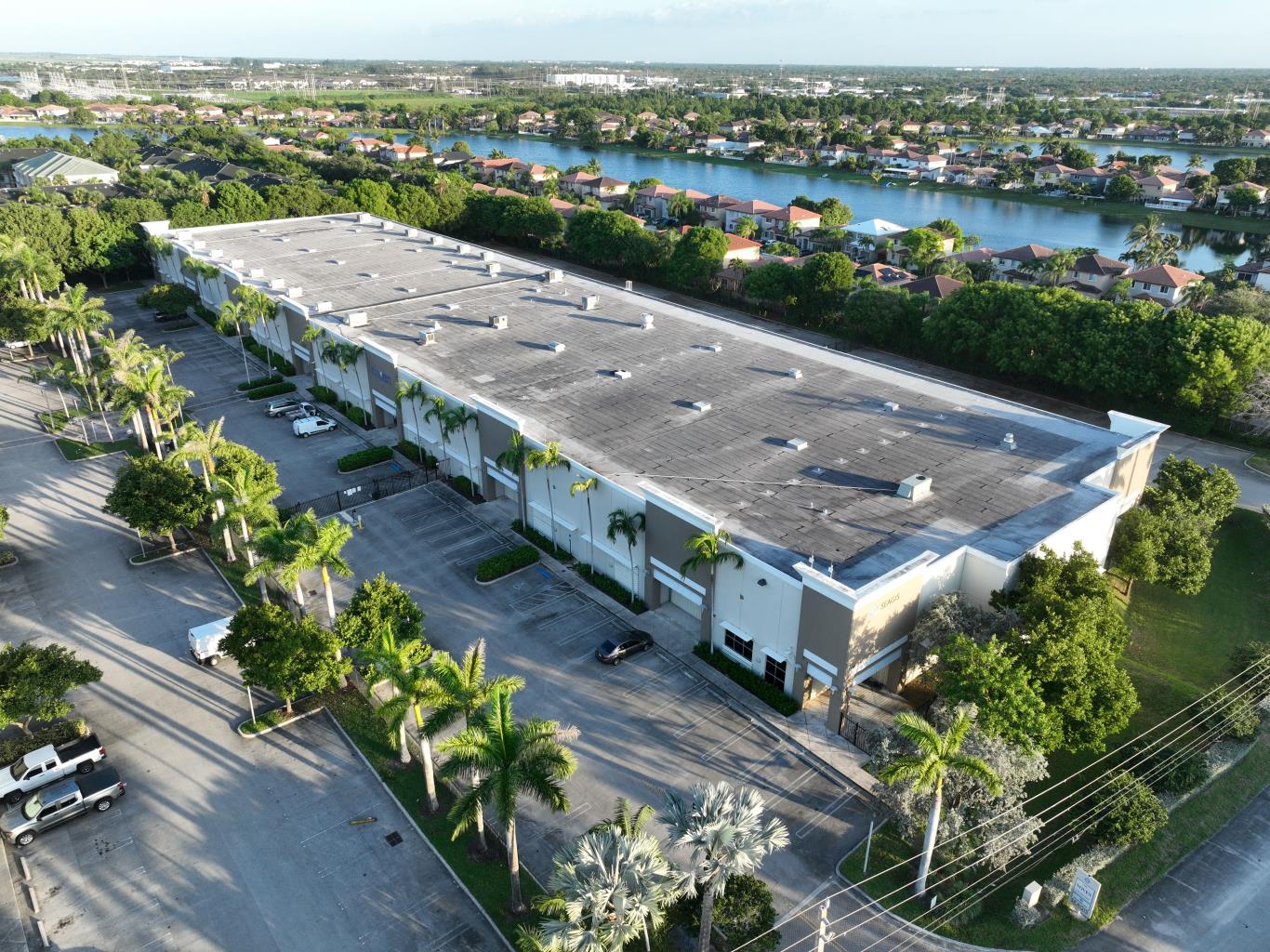 Deerwood CC - Bldg 1